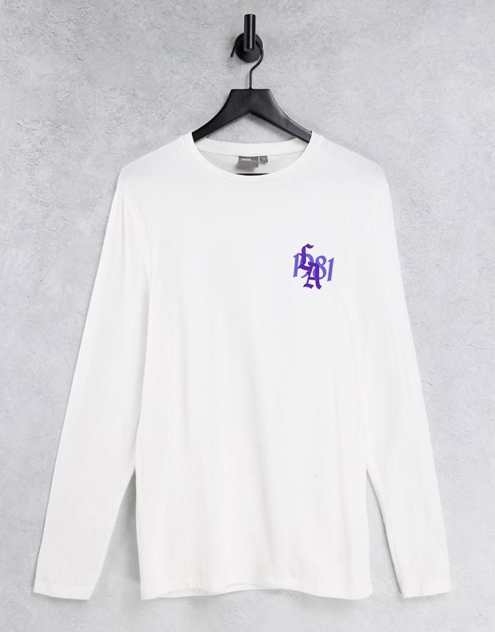 Asos Design Muscle Long Sleeve T-shirt In White With La Chest Print