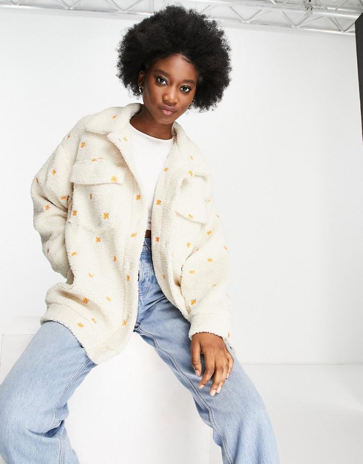 Daisy Street Relaxed Jacket In Flower Fleece-white