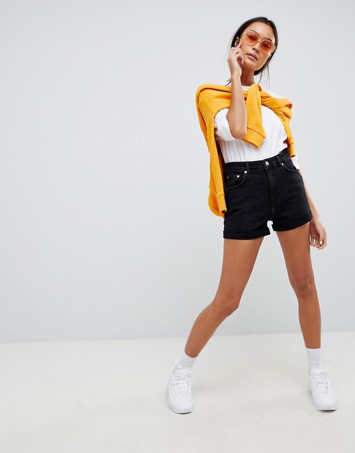 Weekday Shorts With Rolled Hem - Black