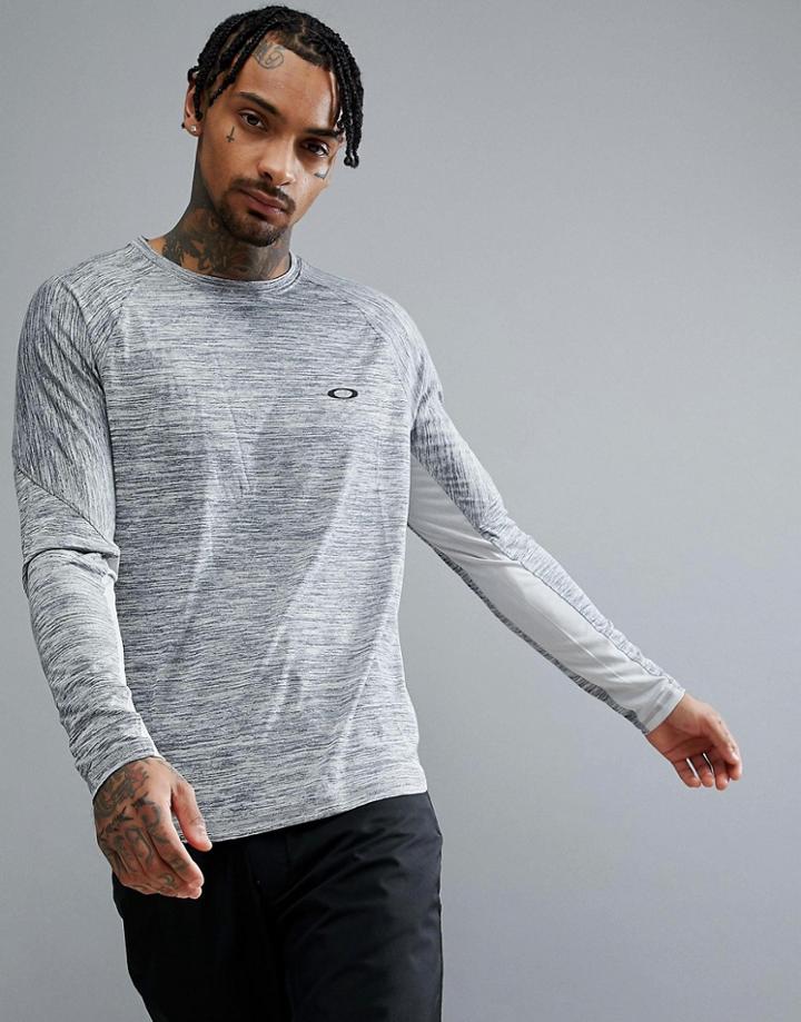 Oakley Training Tech Long Sleeve Top Regular Fit In Light Gray Marl - Gray