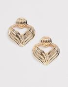 Asos Design Earrings Wtih Engraved Doorknocker Heart In Gold Tone - Gold