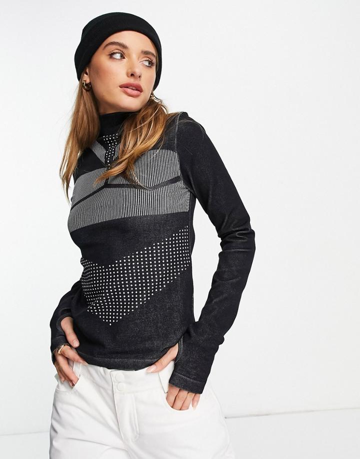 Liquorish Ski Base Layer Seamless Top In Black