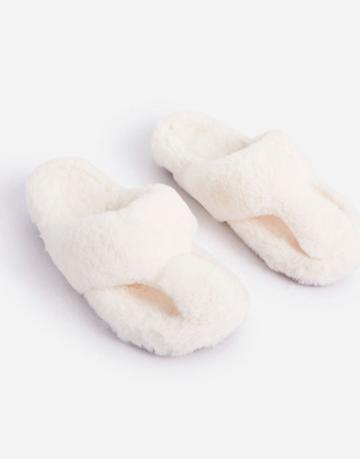 Ego Joie Fluffy Slippers In Cream-white