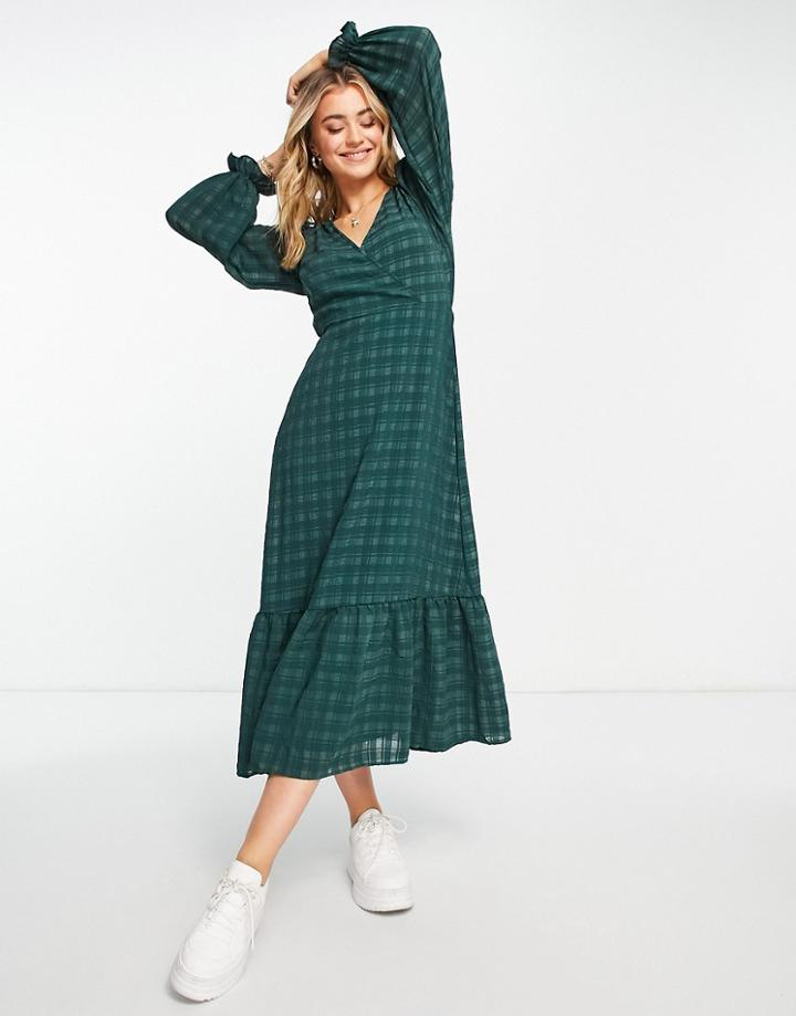 New Look Check Seersucker Tier Wrap Dress With Long Sleeve In Green