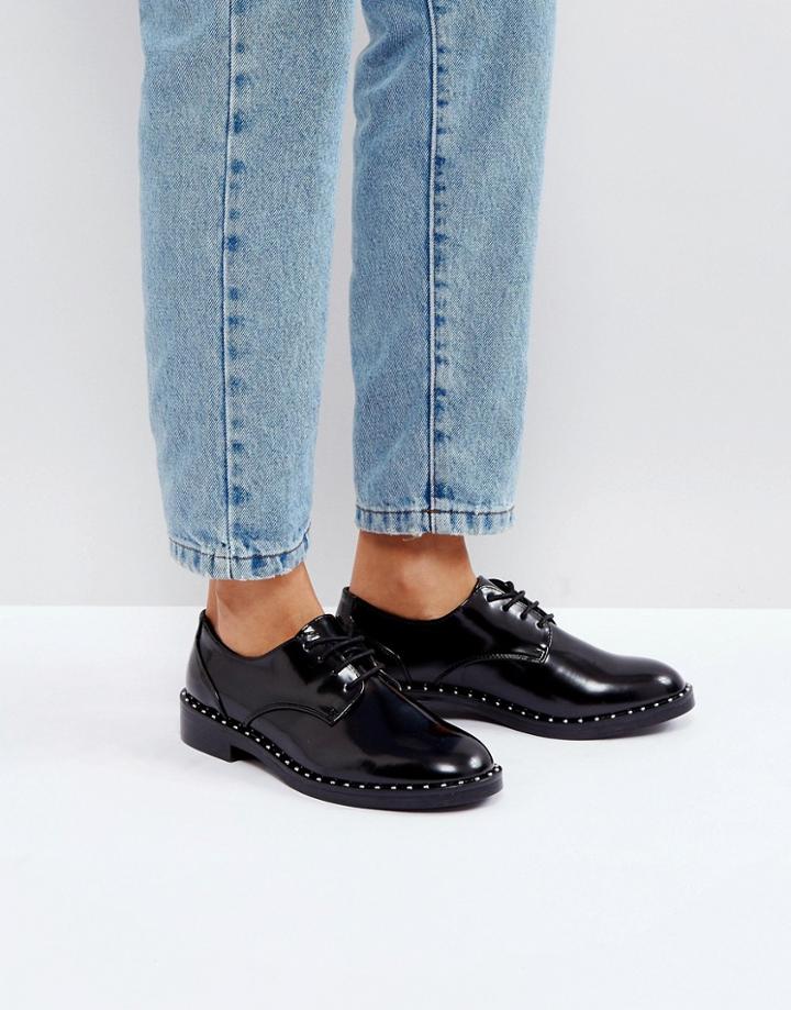 Pull & Bear Patent And Stud Detail Shoe - Black
