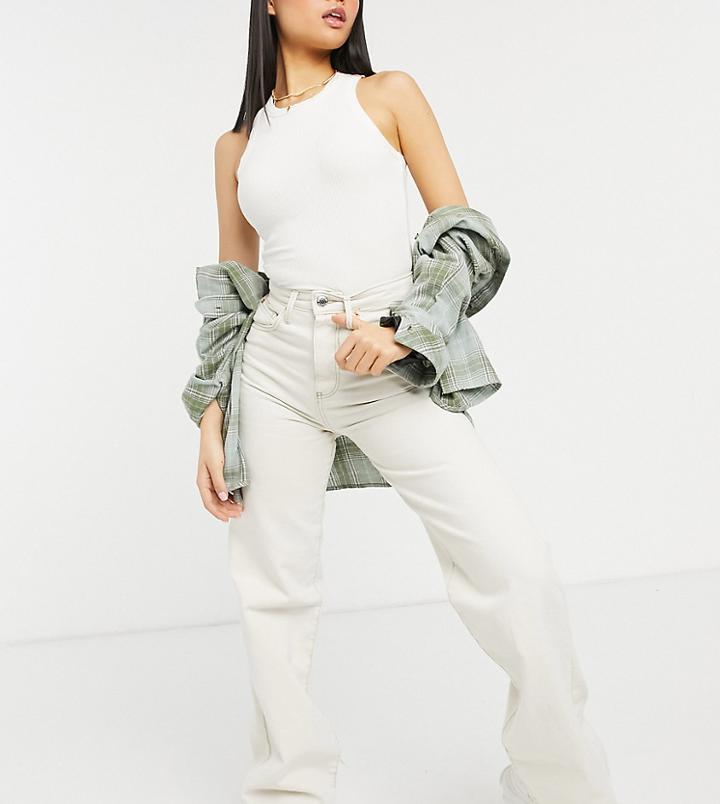 Stradivarius Petite 90s Dad Jeans In Ecru-white