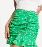 Collective The Label Petite Exclusive Ruched Flippy Mini Skirt In Green Daisy Print - Part Of A Set