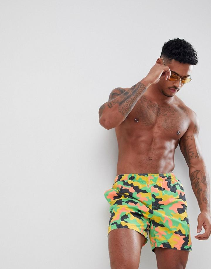 Pull & Bear Swim Shorts In Camo - Black