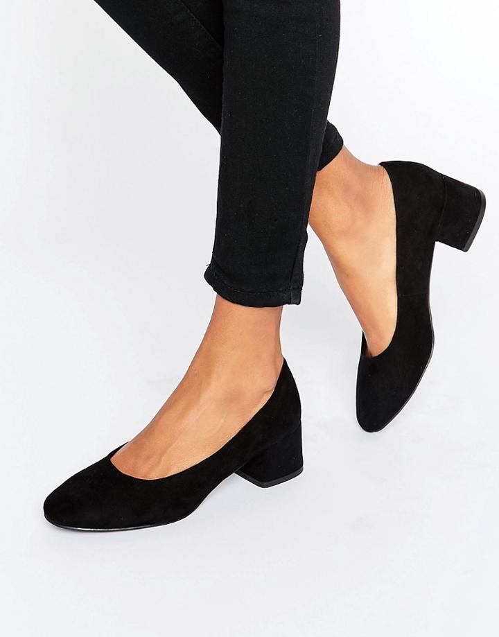 New Look Block Heel Ballet Pump - Beige