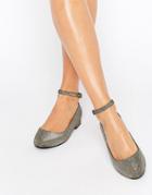 New Look Shimmer Ballet Shoe - Gold