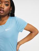 Nike Running Essentials T-shirt In Blue-blues