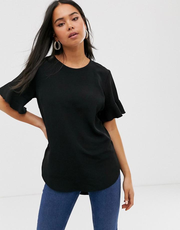 New Look Frill Edge Tee In Black