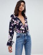 Boohoo Plunge Blouse In Floral - Multi