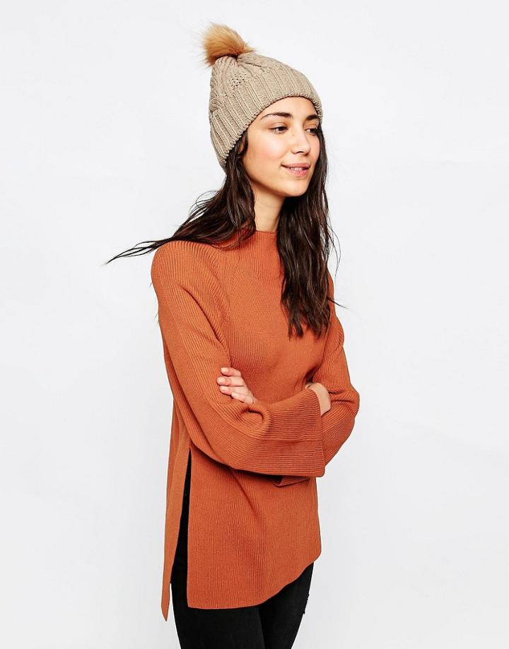 7x Knitted Beanie Hat With Faux Fur Pom Pom - Brown