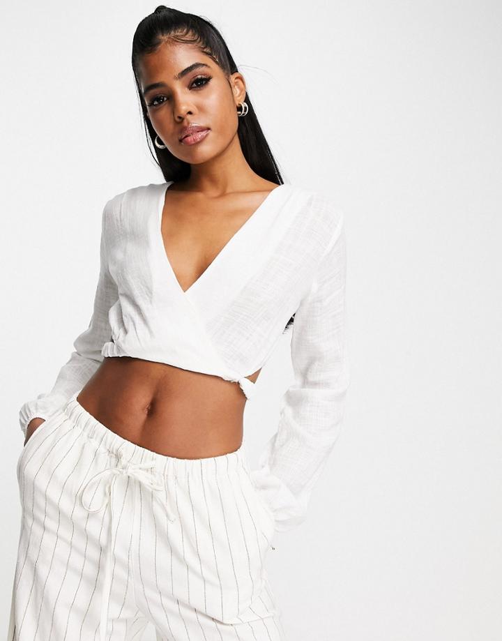 Pull & Bear Rustic Long Sleeve Cut Out Wrap Front Cropped Top In Off White