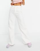 Stradivarius 90s Super Wide Leg Jeans In White