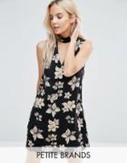 Parisian Petite Dress With Cut Out Neckline In Floral Print - Black