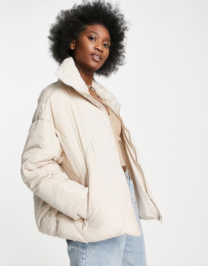 Urban Bliss Diamond Quilted Jacket In Cream-white