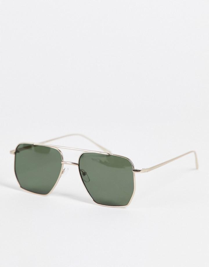 Asos Design Aviator Sunglasses With Gold Frame And Smoke Lens