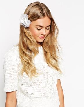 Asos Vintage Flower Hair Clip - White