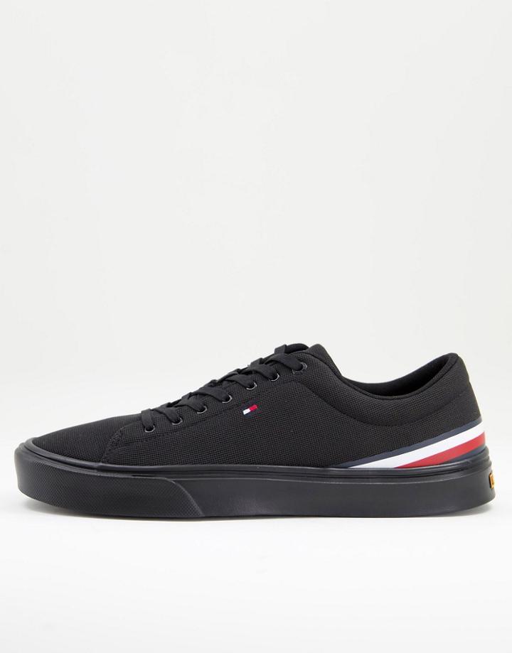 Tommy Hilfiger Lightweight Sneakers With Small Flag Logo In Black