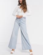 Levi's Loose Ultra Wide Leg In Light Wash Blue-blues