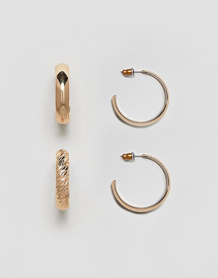 Asos Design Pack Of 2 Hoop Earrings In Smooth And Etched Design In Gold - Gold