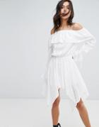 Missguided Cold Shoulder Hanky Hem Dress - White
