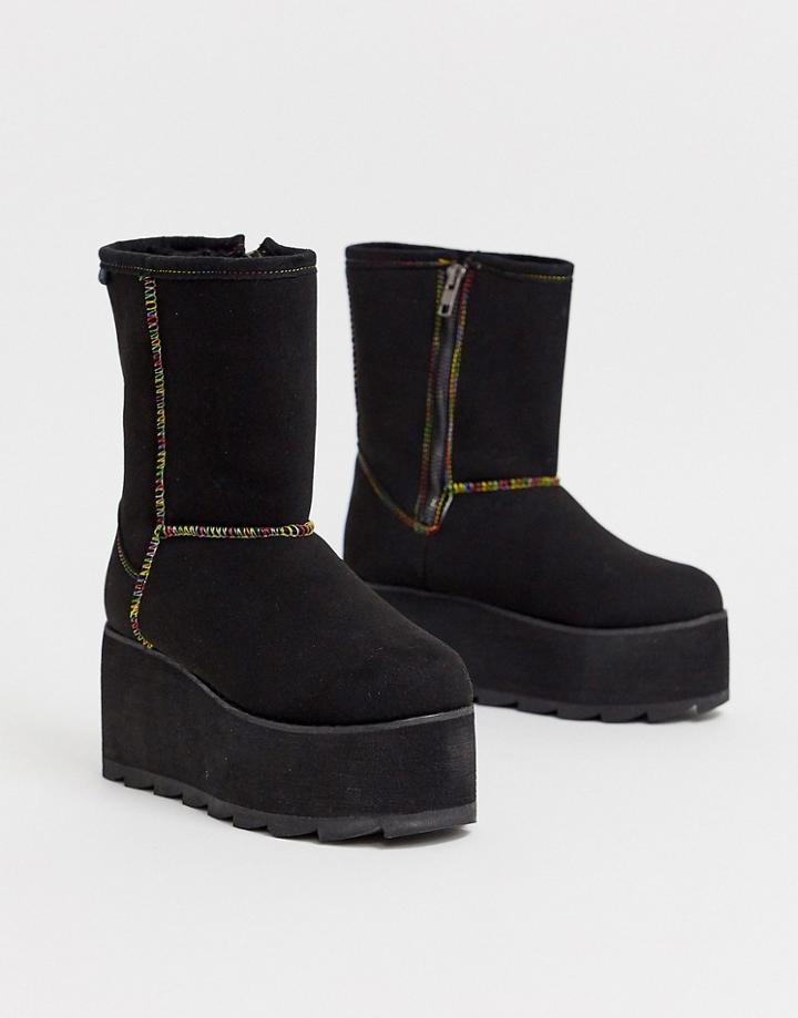 Y-r-u - Flat Plateau Boot In Black