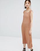 Zacro Dress With Micro Pleats - Red