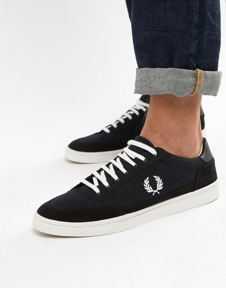 Fred Perry Deuce Canvas Sneakers In Black - Black