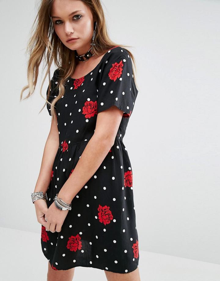 Motel Deep V Smock Dress In Floral Spot With Lace Up Detail - Black