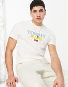 Tommy Jeans Large Logo T-shirt Slim Fit In Cream-white