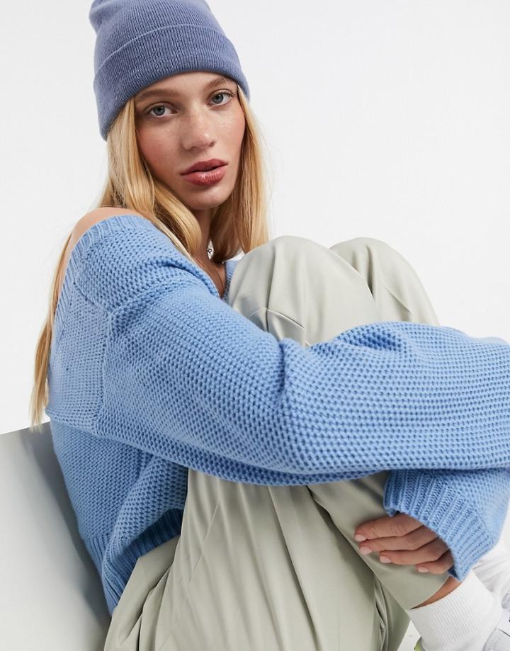 Ax Paris V-neck Cropped Sweater In Blue