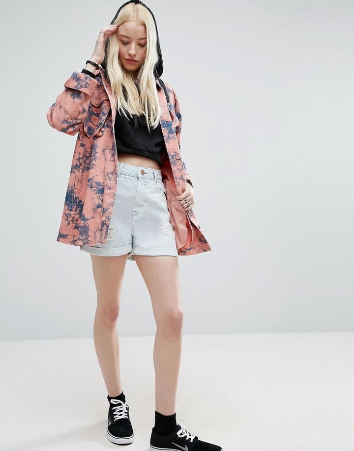 Asos Denim Mom Shorts In Henrietta Lightwash With Rips - Blue