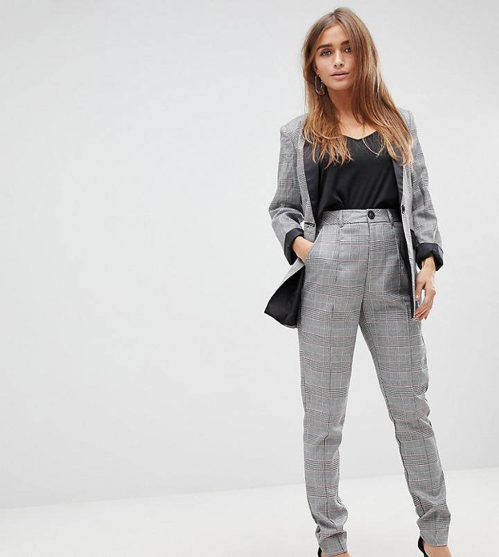 Boohoo Petite Tapered Tailored Pants In Check - Multi