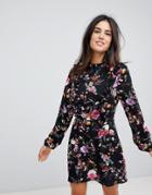 Ax Paris Long Sleeve Floral Shift Dress With Frill Detail - Black