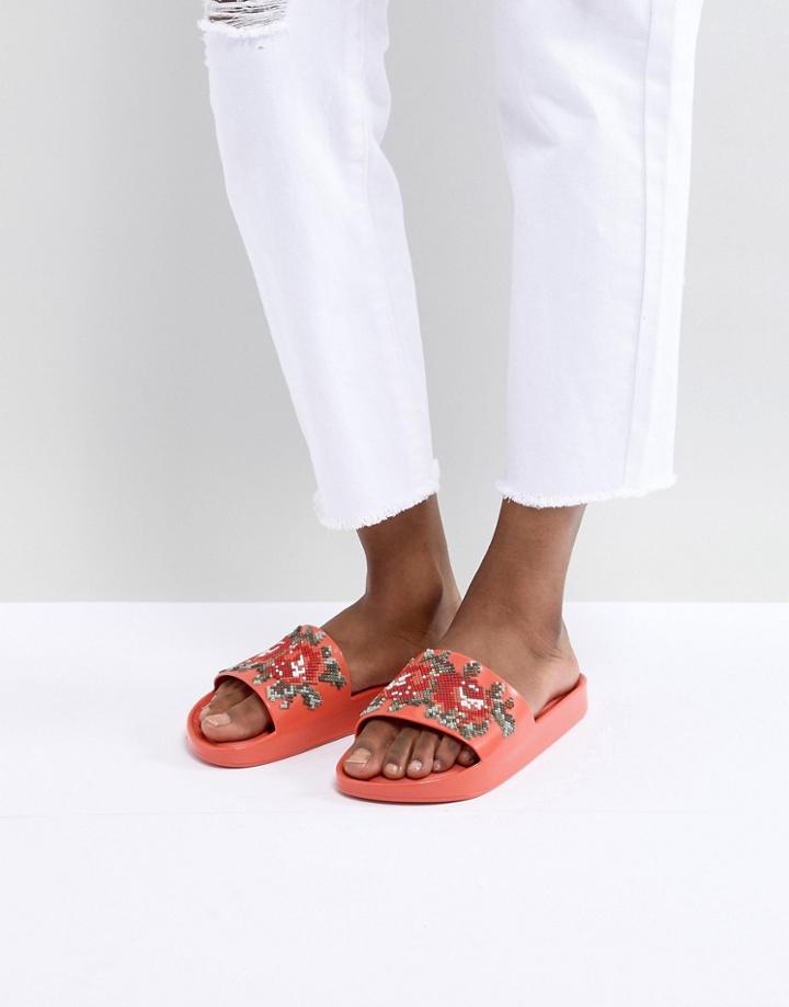 Melissa Beach Slide Flower Pixel - Red
