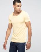 Asos Muscle Fit T-shirt With Scoop Neck And Stretch In Yellow - Yellow