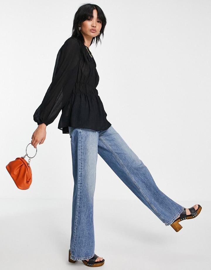 Mango Balloon Sleeve Top In Black