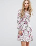 Vero Moda Tie Neck Floral Shift Dress - Multi