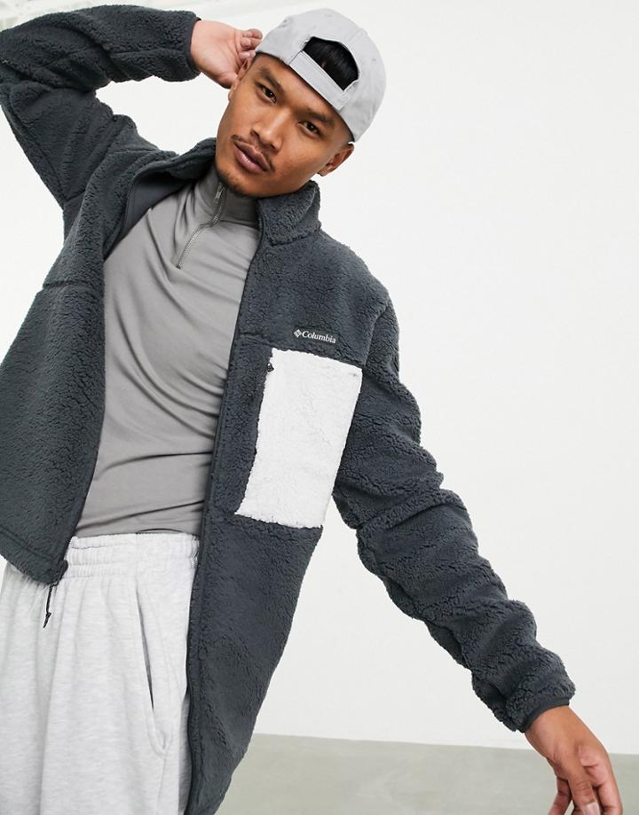 Columbia Mountainside Heavyweight Fleece In Gray-grey