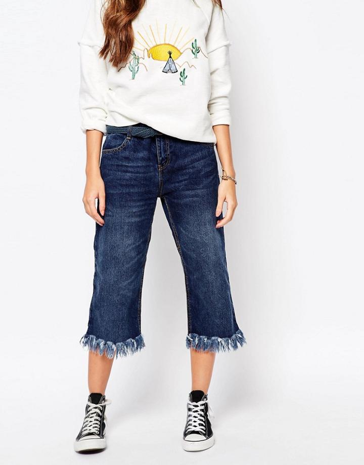 Pull & Bear Frayed Hem Cropped Jeans - Blue