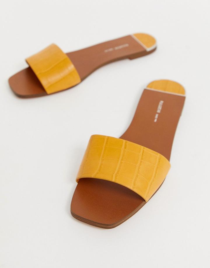 Pull & Bear Moc Croc Mule Sandals In Tan - Brown