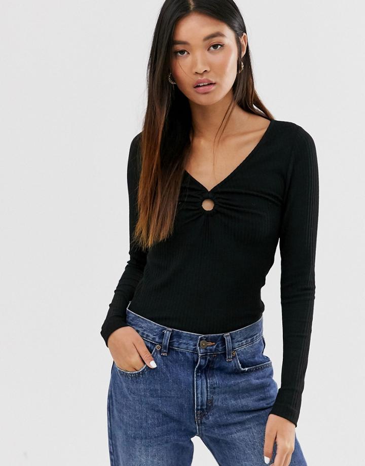 Only Rib Top With Hole Detail In Black