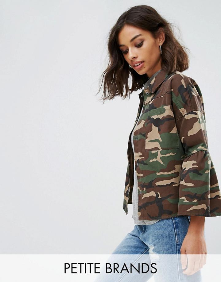 Noisy May Petite Camo Jacket With Fluted Sleeves - Multi