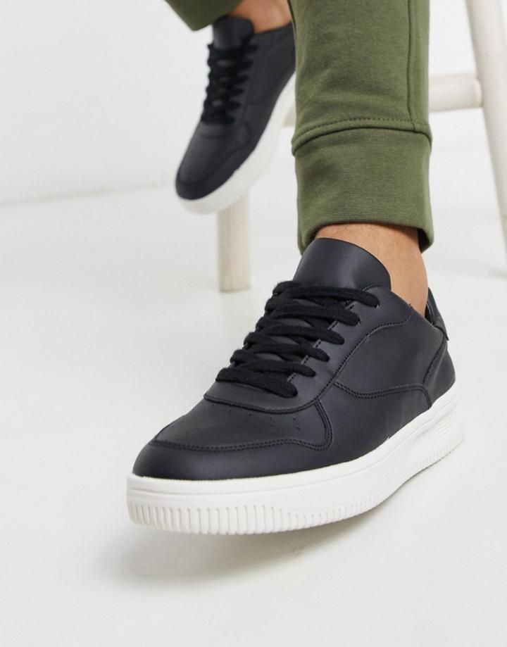New Look Captain Sneaker In Black