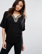 Jasmine Oversized T-shirt With Embroidered Neckline - Black