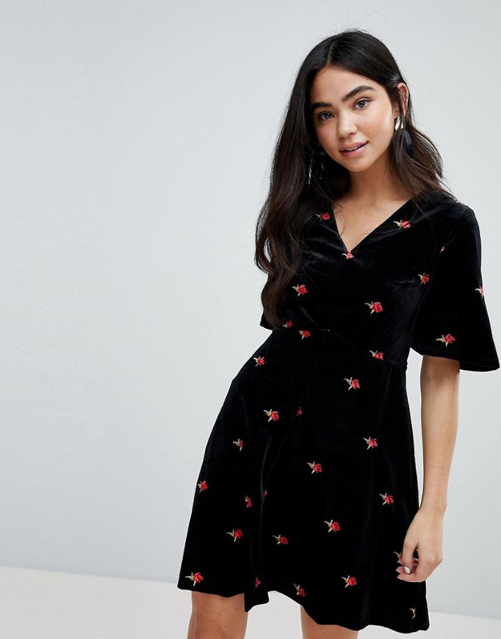 New Look Velvet Embroidered Tea Dress - Black