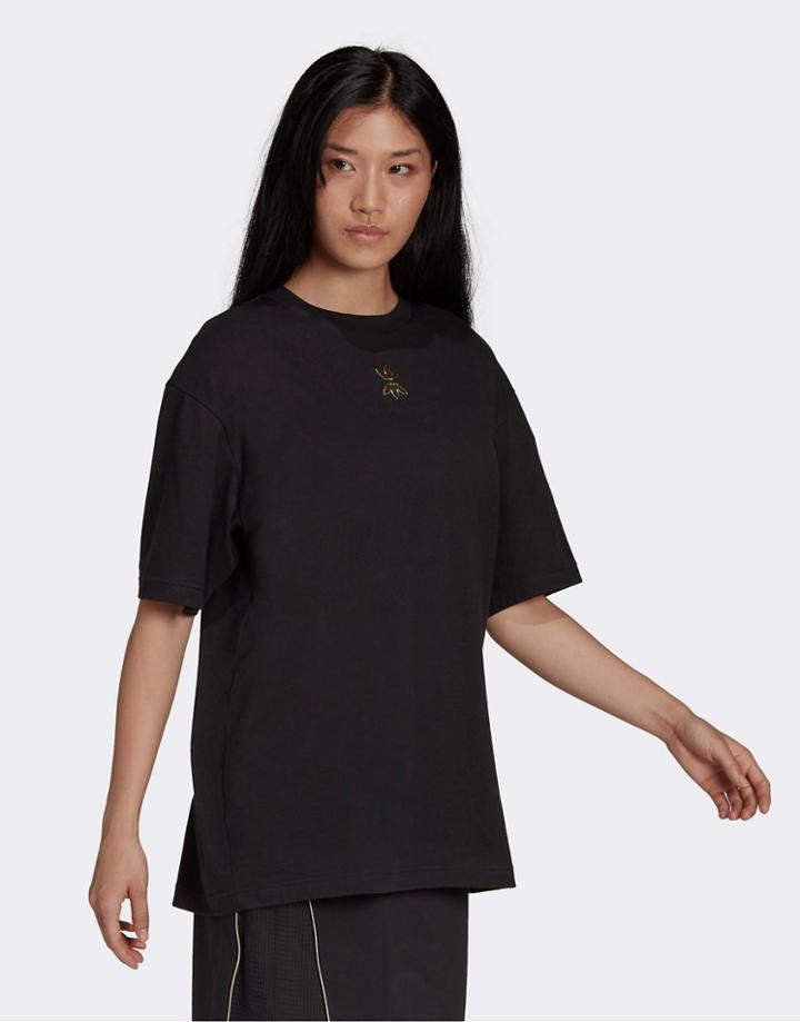 Adidas Originals T-shirt In Black With Gold Logo And Back Zipper Detail